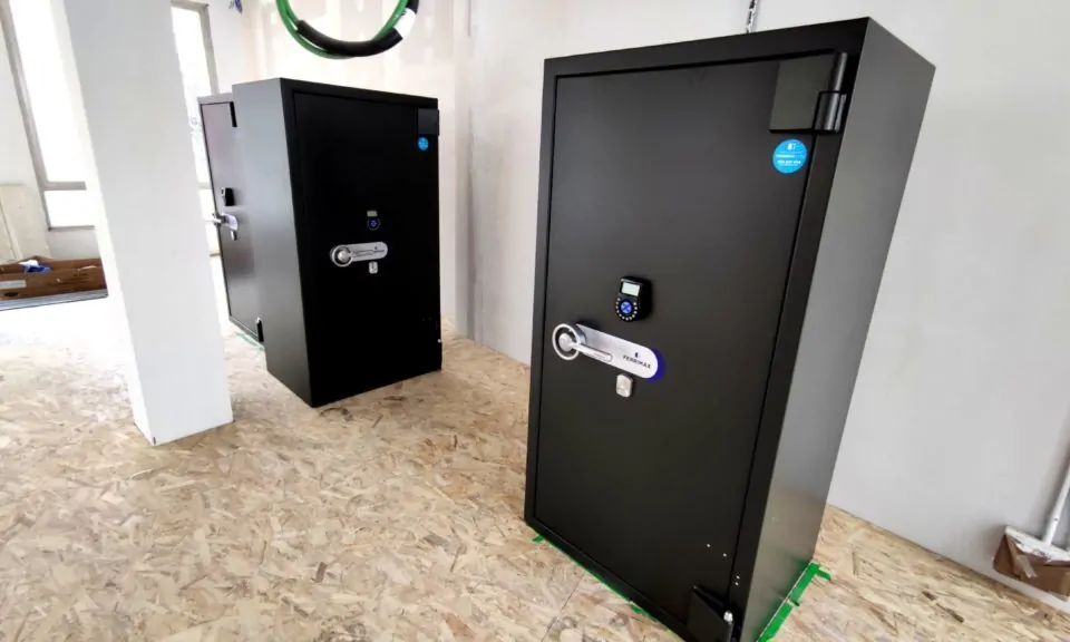 Servicios de Reparacion de Cajas Fuertes en Barcelona 960x576 - Servicios de Reparación de Cajas Fuertes en Barcelona: ¿Cuáles Son los Más Recomendados?